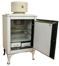 un des premiers réfrigérateurs